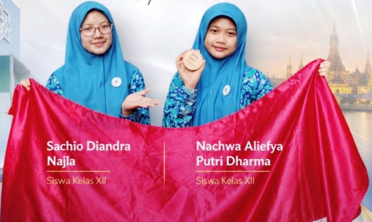 Sachio Diandra Najla dan Nachwa Aliefya Putri Dharma Siswa MAN IC Serpong Raih Gold Medal dan Second Prize ASPC 2026 di Bangkok