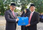 Kepala Bidang IKP Eriadi Fahmi Terima Satyalancana Karya Satya 10 Tahun, Diskominfotik Riau Gelar Upacara HUT ke-81 RI