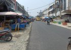 Bangun Drainase Jalan Teratai, Satpol PP Pekanbaru Minta Pedagang Pindah ke Dalam Pasar Higienis