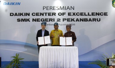 SMKN 2 Pekanbaru Jadi Pusat Keunggulan DAIKIN Pertama di Sumatera