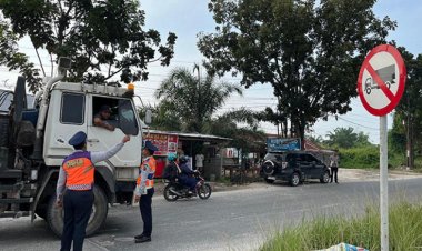 Dishub Pekanbaru Tegaskan Truk Tonase Besar Arah Jalintim Kulim Tidak Boleh Melintas di Jalan Pesantren