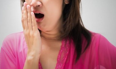 Diet Ketat, Malah Bau Mulut dan Gampang Sariawan? Mungkin Ini Penyebabnya