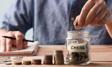 Gen Z Makin Sering 'Doomspending', Nyaris Tak Pernah Menabung