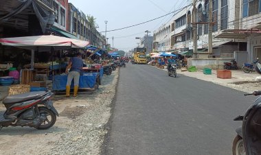 Bangun Drainase Jalan Teratai, Satpol PP Pekanbaru Minta Pedagang Pindah ke Dalam Pasar Higienis