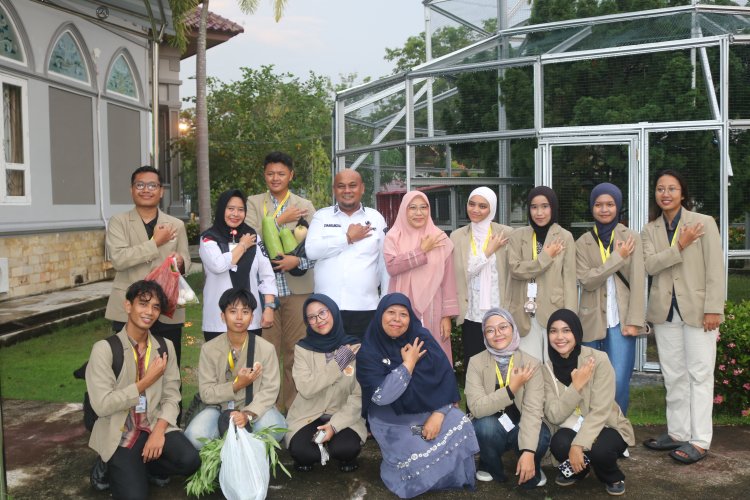 Wakil Bupati Siak Terima Kerja Sama Tim KKN-PPM UGM Bentala Melayu, Perkenalkan Bibit Padi Unggul Gamagora 7