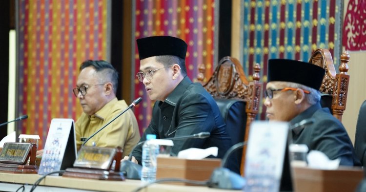 DPRD Bengkalis Rapat Paripurna Penyampaian Jawaban Bupati Atas Pandangan Umum Fraksi terhadap Ranperda Pertanggungjawaban APBD 2025
