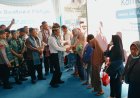 Mentan dan Dirut Bulog Salurkan Bantuan Pangan Beras di Marpoyan Damai, Andi Amran:  Ini Bantuan dari Presiden