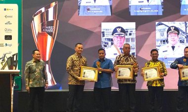 Dinilai Transparan dan Merangkul Pers, Agung Nugroho Raih Pemred Award 2026