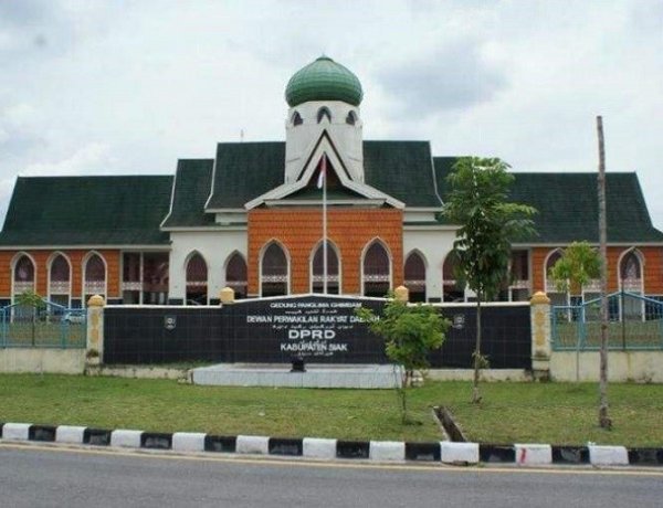 Dokumen APBD-P 2026 Siak Ngaret, DPRD Siak Isyaratkan Pembahasan Bakal Buntu