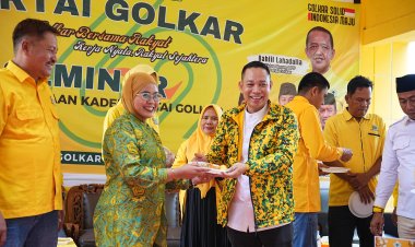 Peringati HUT ke-62 Golkar, Indra Gunawan Pimpin Ziarah Pahlawan dan Bantuan Sosial di Siak