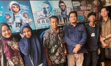 Mahasiswa STAI Ar-Ridho Bagansiapiapi Kunjungi Radio Diva Nusantara